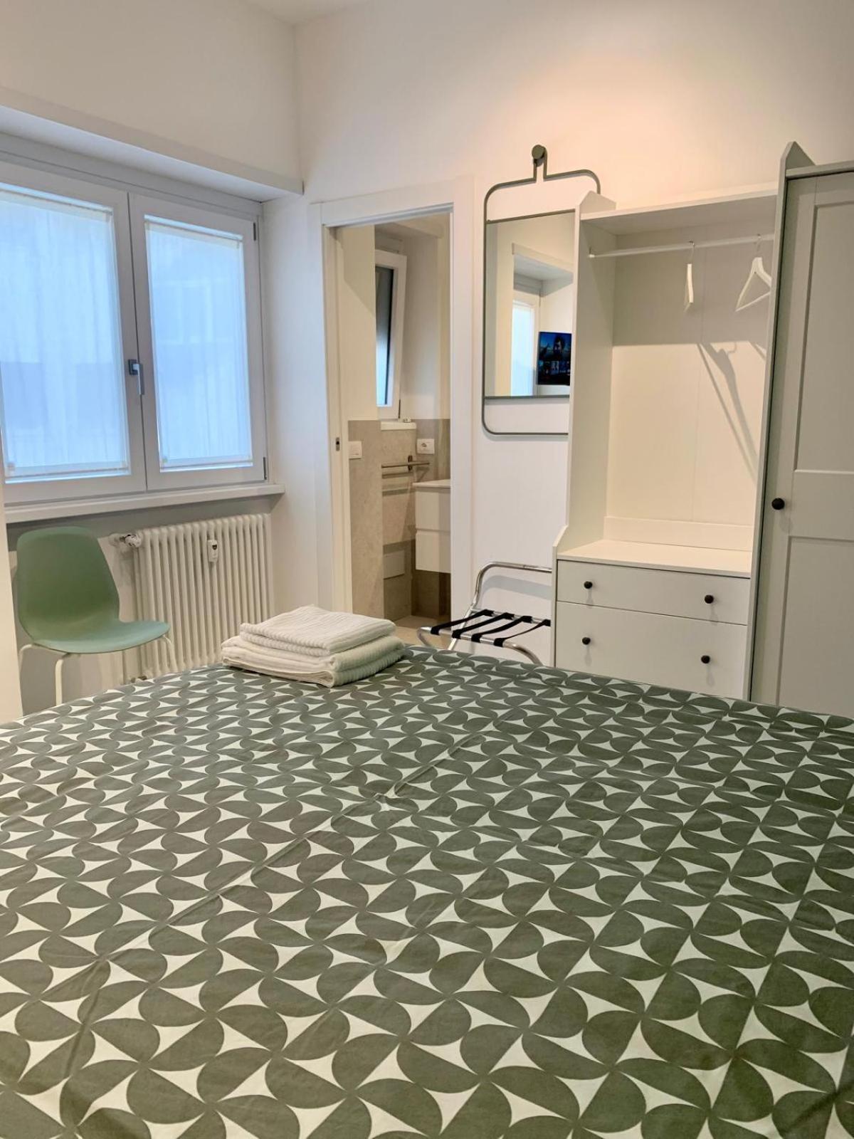 Room A Рим Екстер'єр фото